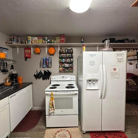 Ez 1 Mile To Fort Sill! Pumpkin Cottage Sleeps 9, Grills, Firepit, Laundry Lawton Kültér fotó