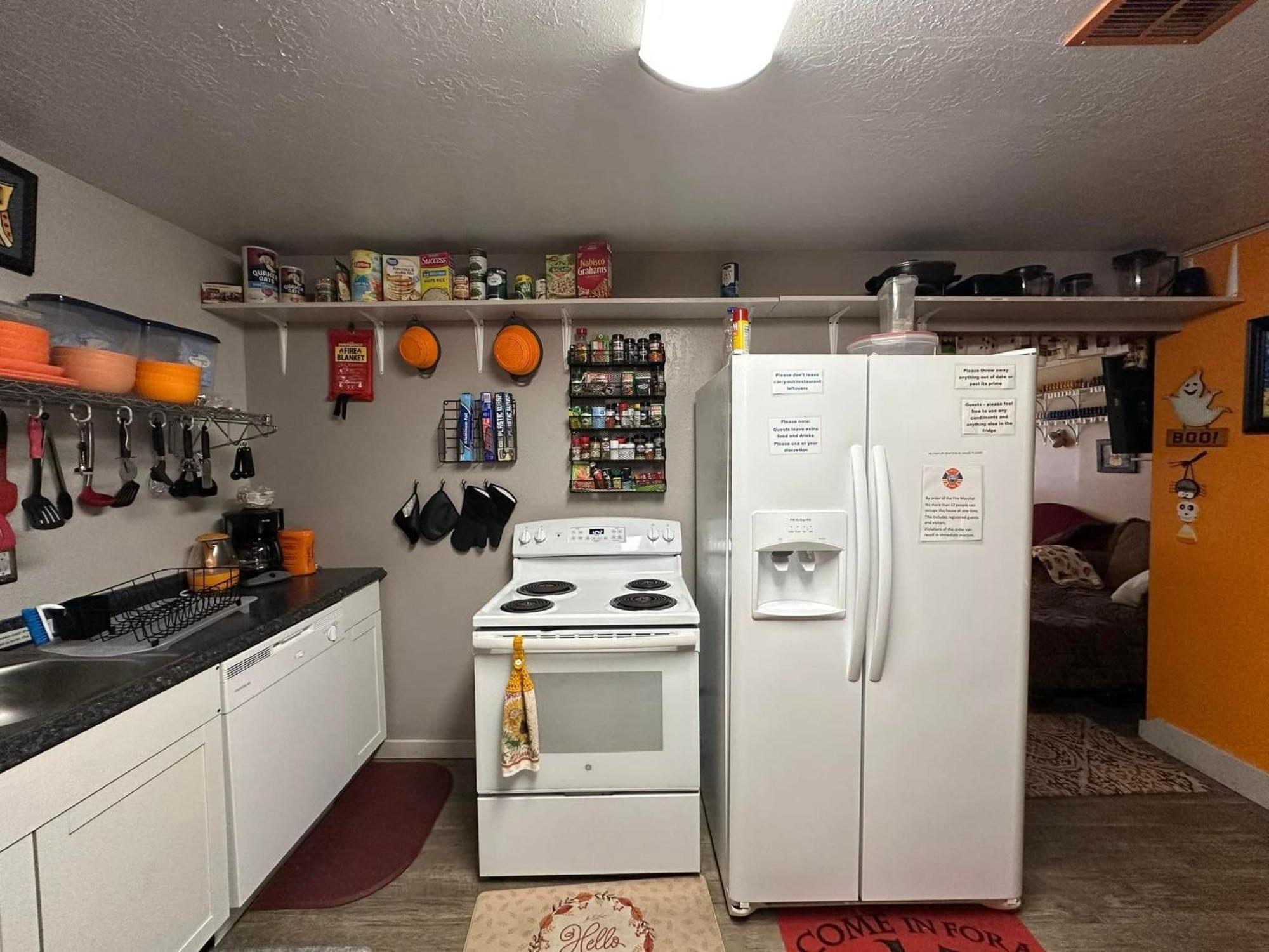 Ez 1 Mile To Fort Sill! Pumpkin Cottage Sleeps 9, Grills, Firepit, Laundry Lawton Kültér fotó